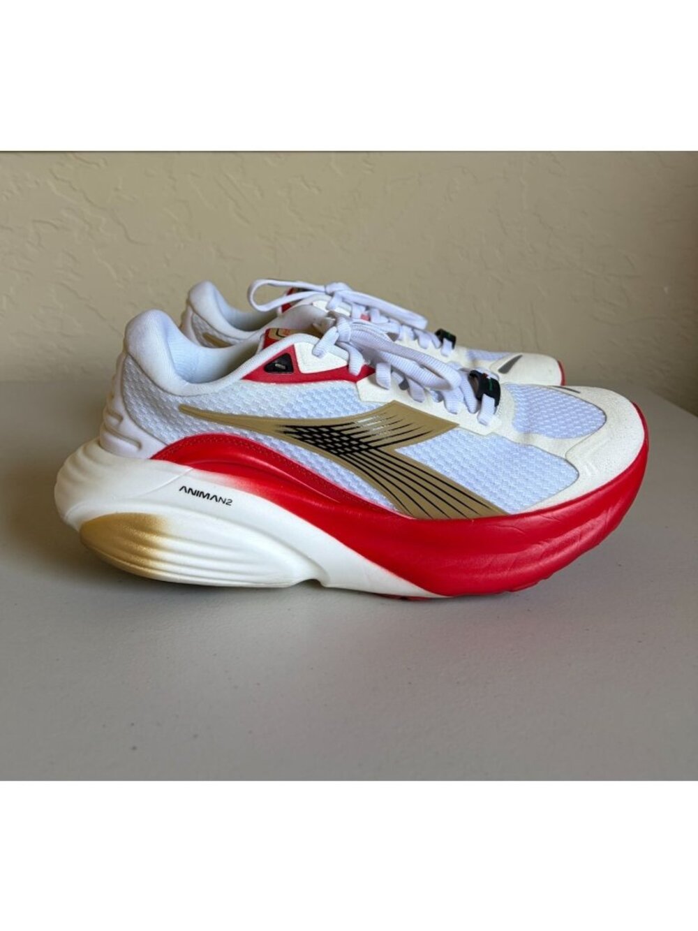 Diadora ATOMO Star Running Shoes Men's US 8 White Gold Fiery Red Anima N2